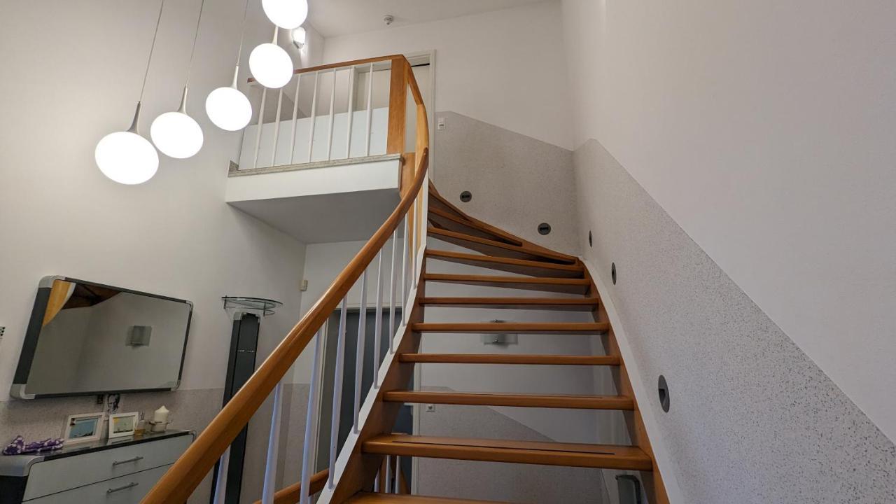 3 Rooms - Zimmervermietung Naehe Flughafen Ber - Gratis Wlan, Parken & Netflix Berlin Exterior photo