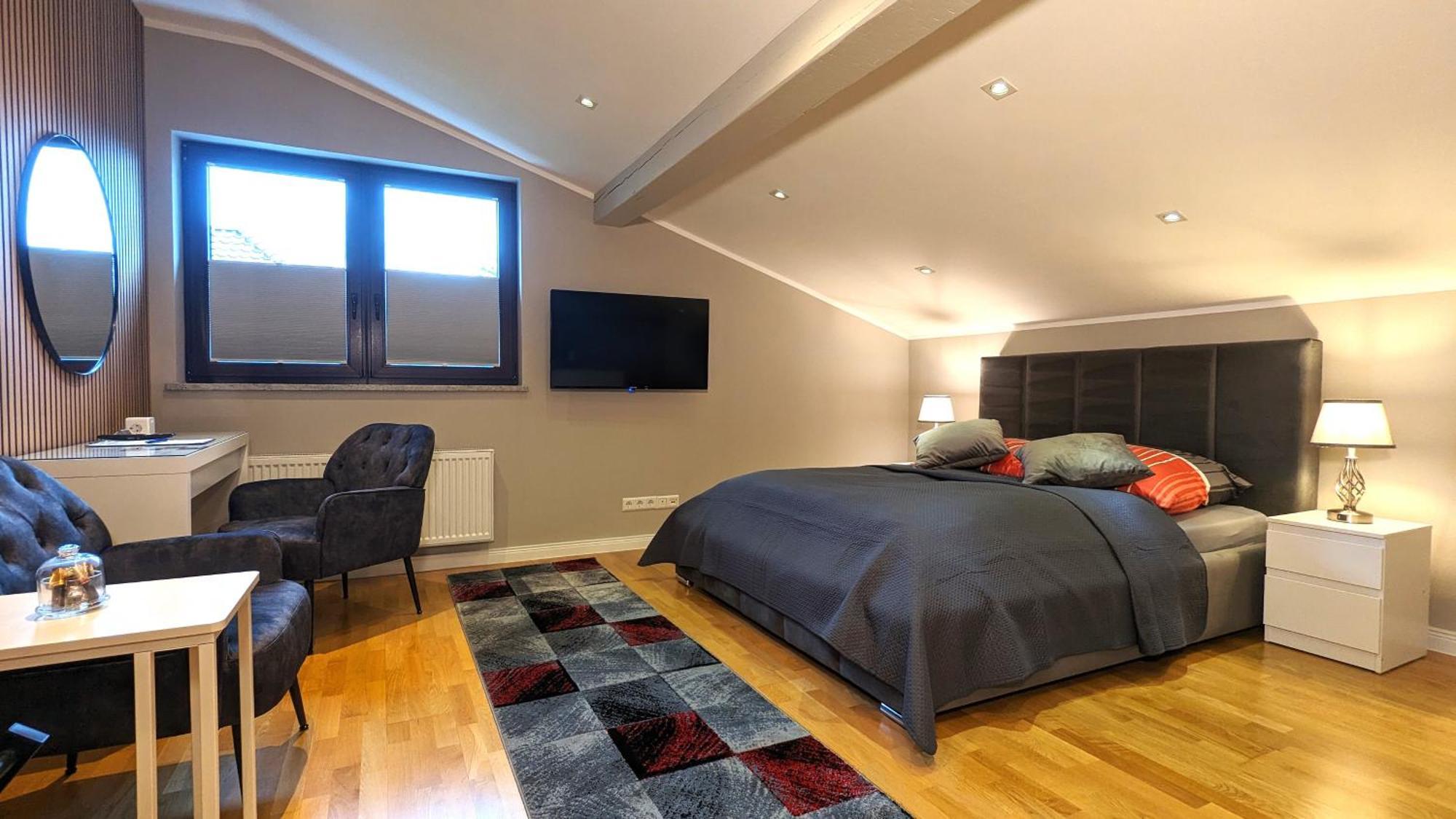3 Rooms - Zimmervermietung Naehe Flughafen Ber - Gratis Wlan, Parken & Netflix Berlin Exterior photo