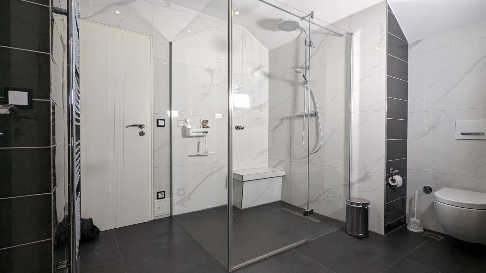 3 Rooms - Zimmervermietung Naehe Flughafen Ber - Gratis Wlan, Parken & Netflix Berlin Exterior photo
