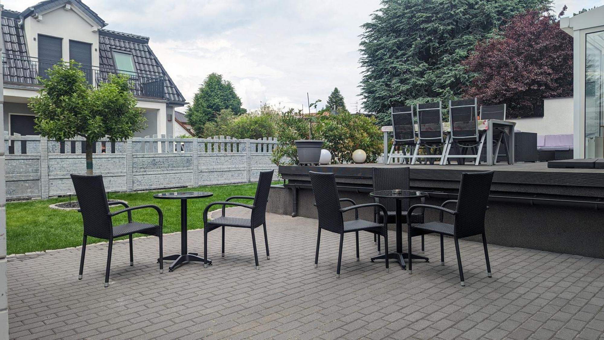 3 Rooms - Zimmervermietung Naehe Flughafen Ber - Gratis Wlan, Parken & Netflix Berlin Exterior photo